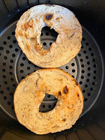WHY YOU WILL LOVE AIR FRYER BAGELS
