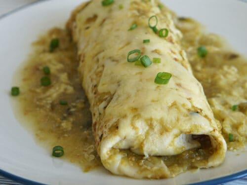 How to Make Mexican Wet Burritos