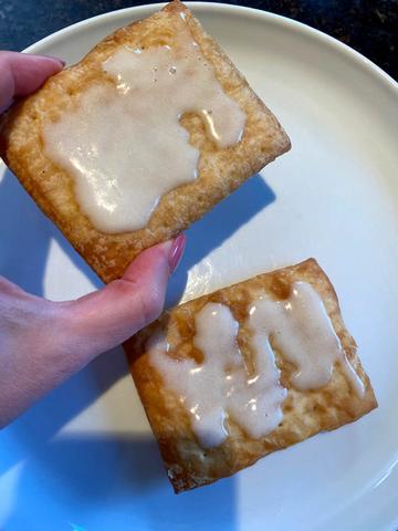 AIR FRYER TOASTER STRUDEL