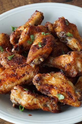 What to Serve With Chicken Wings