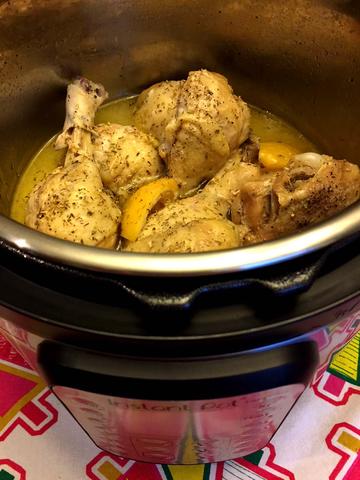 Delicious Instant Pot Chicken Legs
