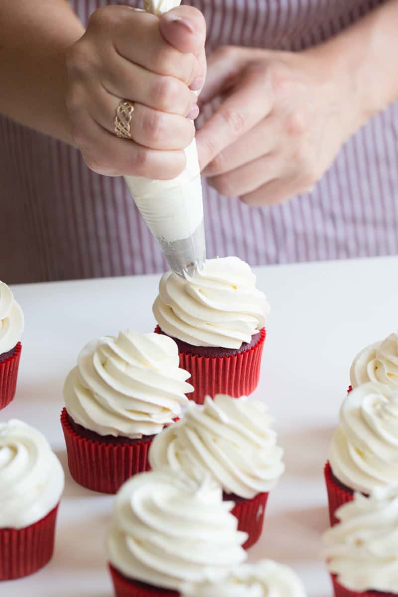 Delicious Fluffy Cream Cheese Frosting