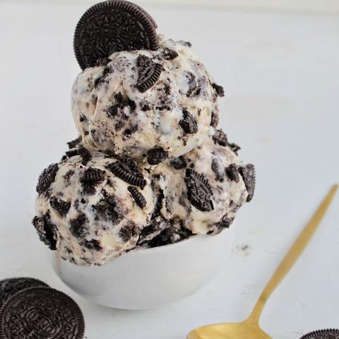 How to Make Oreo Cookie Ice Cream