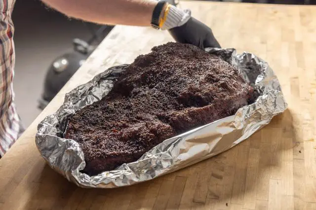 Wrapping or Foil Boating the Brisket
