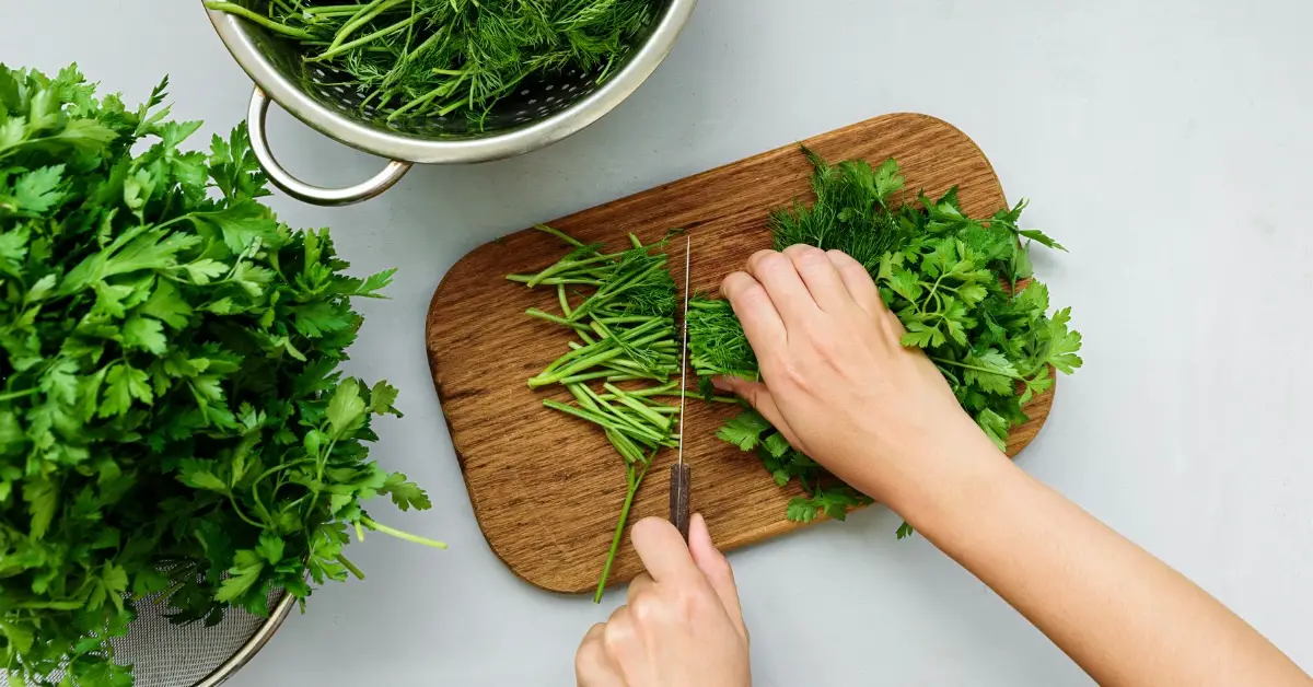 9 Top Substitutes for Parsley