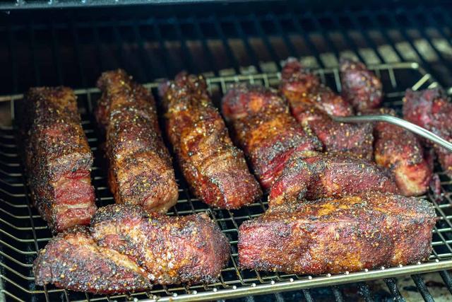 Easy Smoked Country Style Ribs on a Pellet Grill