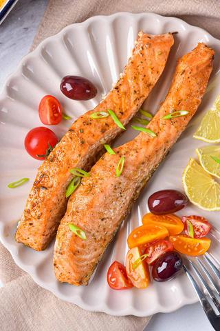 8. "Mouthwatering Baked Salmon Recipe: Cooking Time at 350 Degrees"